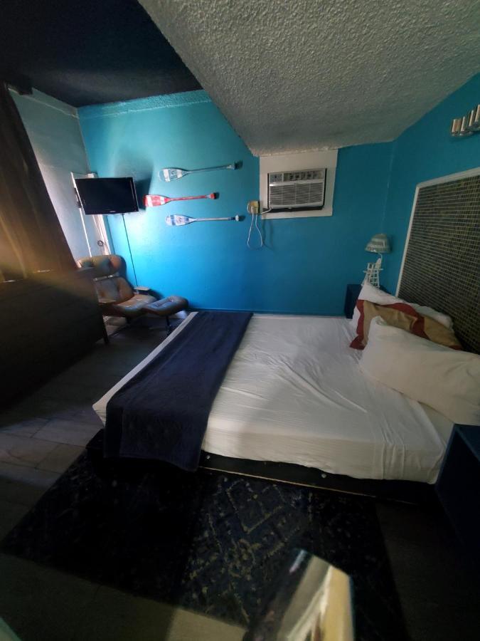 Desert Hills Motel Лас-Вегас Экстерьер фото