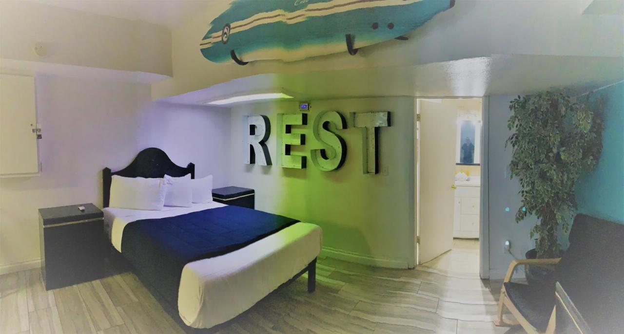 Desert Hills Motel Лас-Вегас Экстерьер фото